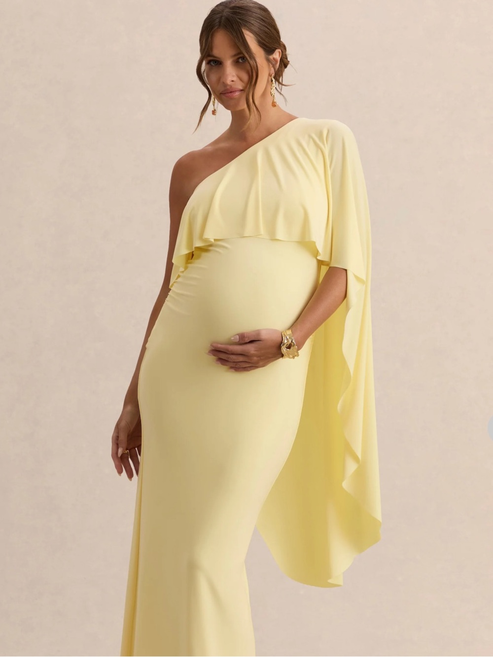 Club L London One-Shoulder Maternity Gown in Pale Yellow